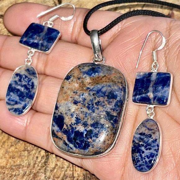Navy Sodalite Pendant & Earrings Set - Picture 5 of 9